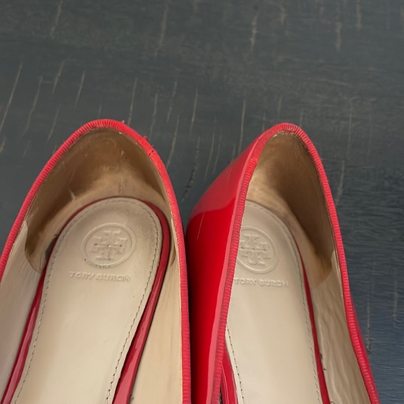 Tory Burch Red New Samantha Patent Leather
Smoking Slipper Flats 11 - Picture 8 of 8